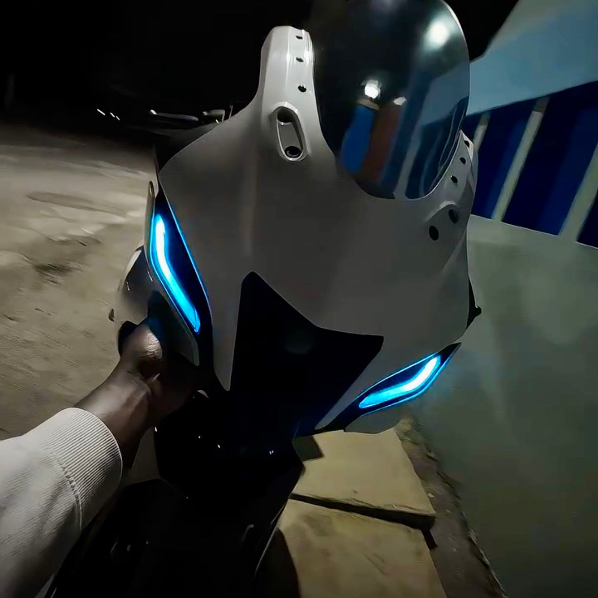 Yamaha R15 V4 Headlight Smart Drl Light App Controlled Rgb DRL Colour Changing and running modes