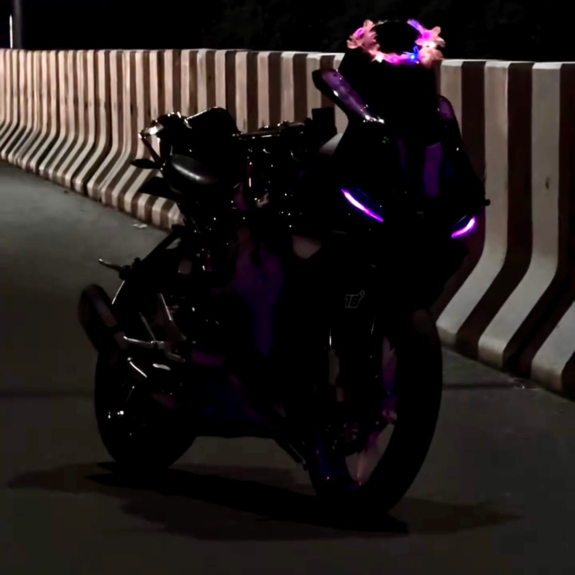 Yamaha R15 V4 Headlight Smart Drl Light App Controlled Rgb DRL Colour Changing and running modes