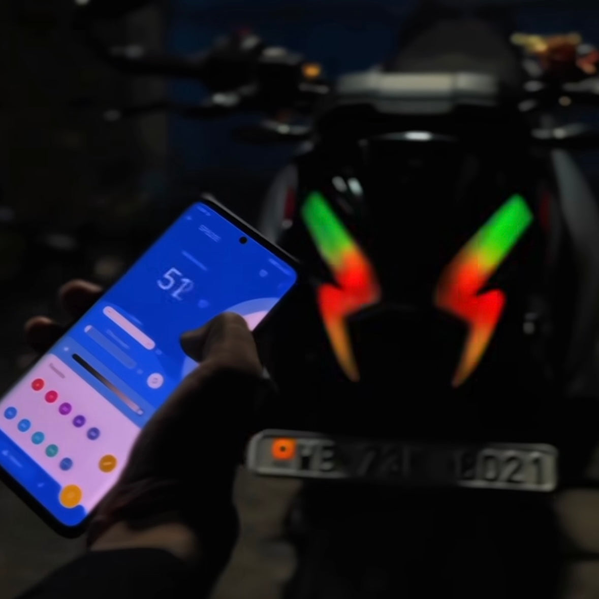 Pulsar NS400Z Smart Bluetooth DRL Lights | Custom RGB Headlight Matrix